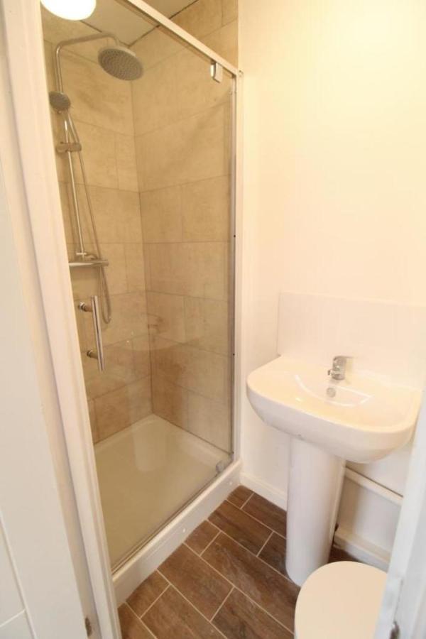 Lovely Studio Flat In The Heart Of Holloway. London Kültér fotó